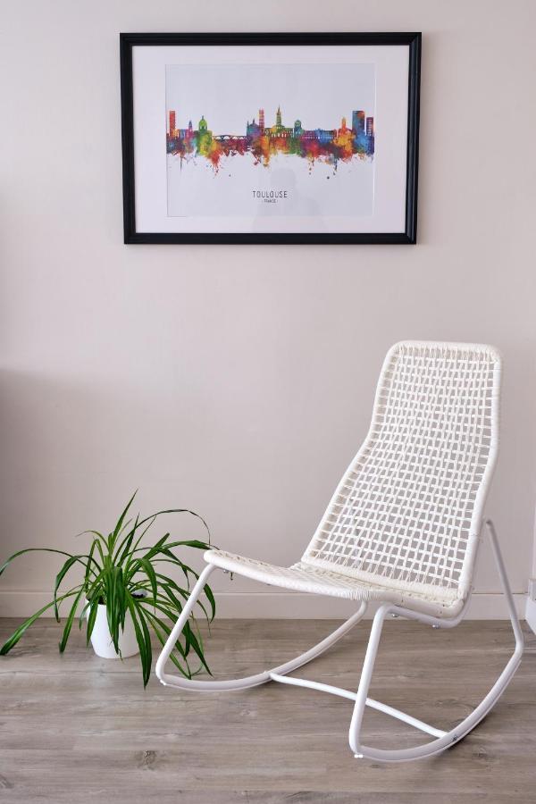 Appartement Two Bedrooms Modern Close To Tram Toulouse